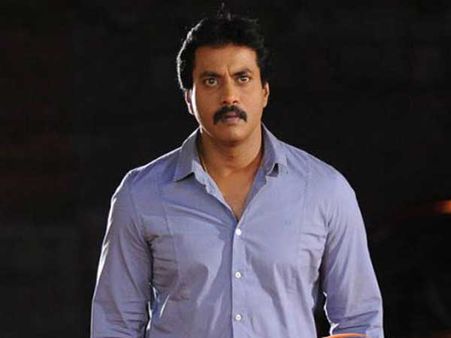 పాపం సునీల్.. మళ్లీ కమెడియన్‌గా.. ఆదుకొన్న క్లోజ్‌ఫ్రెండ్!