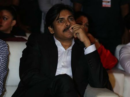 ఏంటా మర్మం?, వెన్నుపోటా? : పవన్‌ అంతలా డిస్టర్బ్ అవడం వెనుక!.. .