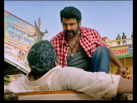 జై సింహా ఆడియో లైవ్.. సింహాన్ని చంపాలంటే.., నరసింహన్ని కొట్టాలంటే..