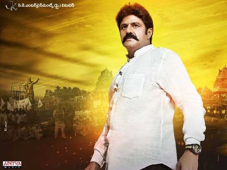 బాలయ్య 'జై సింహా'కు రజనీకాంత్ సినిమాతో లింకు?: కథ లీక్!.. సెంటిమెంట్ దంచేశారట..