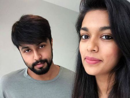 పుకారు నిజమైంది: చిరంజీవి చిన్న అల్లుడు కూడా..., తెరవెనక సాయి కొర్రపాటి!