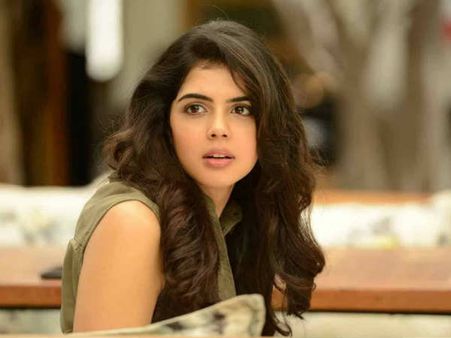 అతడినే పెళ్లాడుతా.. కల్యాణి ప్రియదర్శన్.. నటిగా మారకముందు ఏం చేసేదో తెలుసా?