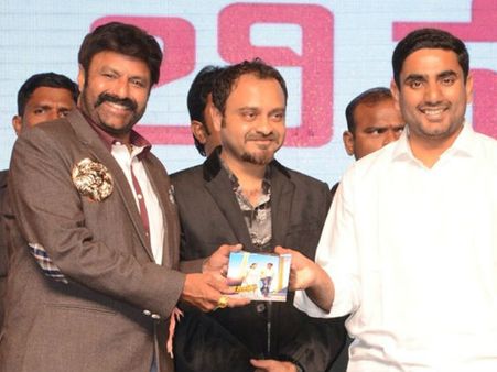 మా ముద్దుల మామయ్య... టాపు లేచిపోద్ది: ‘జై సింహ’ వేడుకలో లోకేష్