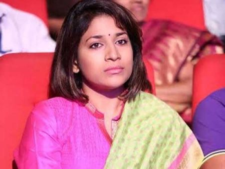 అపుడు నాన్న హ్యాపీగా లేరు, మా అత్తగారు అలా... శ్రీజ బెటర్: మెగా డాటర్ సుష్మిత