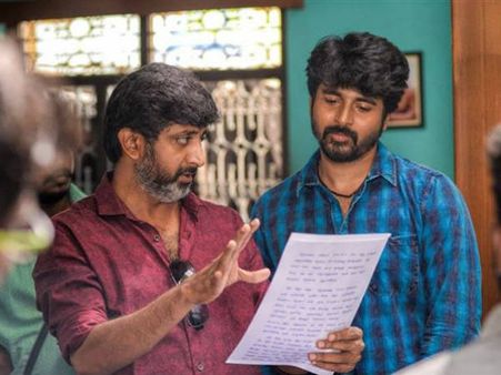 అంత మాటా?: కోలీవుడ్ ఫ్యూజులు అవుట్.., ఆ డైరెక్టర్ కామెంట్స్ విన్నారా!..