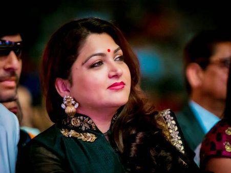 వాళ్లను చంపి.. నేనూ చస్తానని చెప్పా.. ఆ పని చేయడానికి ఒప్పుకోలేదు: కుష్బూ