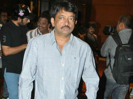 'హోమో సెక్సువల్' ఆరోపణలపై వర్మ మౌనం: స్పందించకపోవడం వెనుక కారణమేంటి?