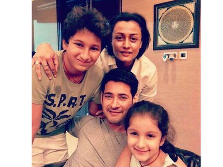 నమ్రతపై మహేష్ బాబు లవ్లీ ట్వీట్, కారణం అదే.... (ఆశ్చర్యపోయే విషయాలు, ఫోటోస్)