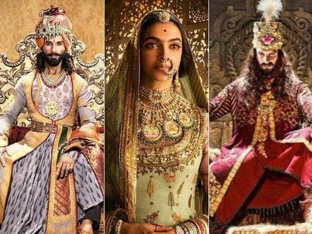 ‘పద్మావత్’ చిచ్చు: థియేటర్లను ధ్వంసం చేస్తున్న ఆందోళన కారులు!