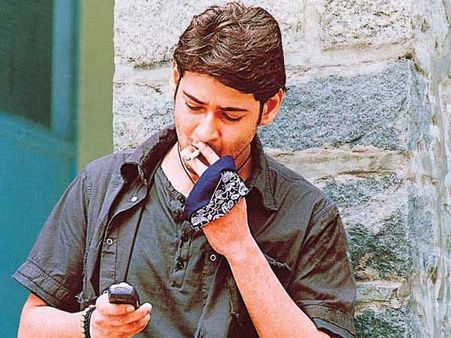 దాంతో పోలిస్తే మహేష్ బాబు ‘పోకిరి’ పెద్ద ప్లాప్... ఇదేం పోలిక?