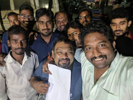 అనూహ్యం: సెల్ఫీతో 'కత్తి' వివాదం సుఖాంతం, ఫైనల్ స్టేట్‌మెంట్ ఇదే!, తెర వెనుక ఏం జరిగింది?