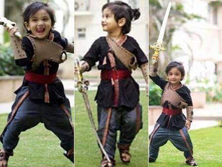 'సైరా' గెటప్‌లో బుడ్డోడి హల్ చల్: ఈ చిన్ని 'నరసింహారెడ్డి' ఎవరో తెలుసా?