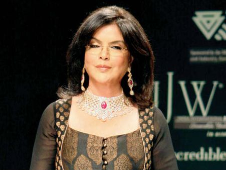 ఆ వ్యాపారవేత్త నన్ను లైంగికంగా వేధిస్తున్నాడు: ఒకప్పటి బాలీవుడ్ తార..