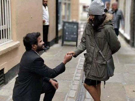 వైరల్ : హైపర్ ఆది లవ్ ప్రపోజ్ చేసిన ఆ భామ ఎవరు..సోషల్ మీడియాలో ఒకటే రచ్చ!