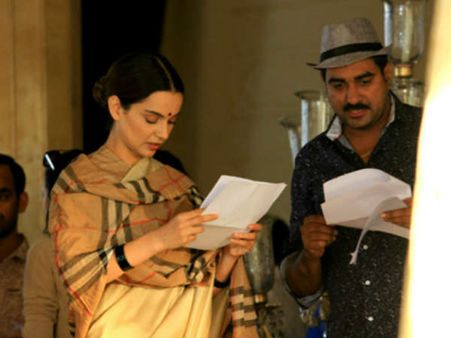 వివాదంలో ఇరుక్కున్న క్రిష్..కంగనని అలా చూపిస్తున్నాడా!