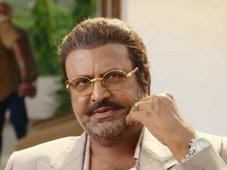 నెం.1 అని డబ్బా ఎందుకు? కలెక్షన్స్ భాగోతం చెప్పిన మోహన్ బాబు, కామెంట్స్ ఎవరిపై?