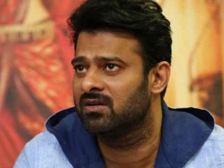 ప్రభాస్‌పై కక్ష గట్టిన బాలీవుడ్ దర్శకుడు.. పీకల్లోతు కష్టాల్లో సాహో!