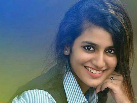 సుప్రీం కోర్టులో ప్రియా ప్రకాష్ వారియర్ కేసు..దేశంలో ఎక్కడ కూడా..!