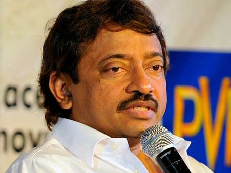 కేసులతో వర్మ దిగ్భంధనం.. ఊపిరి మెసలకుండా పెట్టిన సెక్షన్లు.. వారెంట్ లేకుండానే..