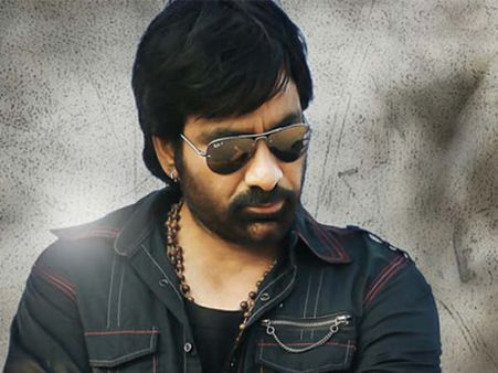 రచ్చ మొదలు పెట్టిన రవితేజ అభిమానులు... శవయాత్ర, శ్రద్ధాంజలి!