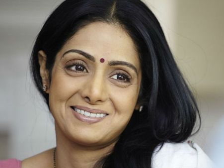 శ్రీదేవి నీటిలో మునిగి? అంతా ఆ 30 నిమిషాల్లోనే.. మృతికి ముందు అసలేం జరిగిందంటే?