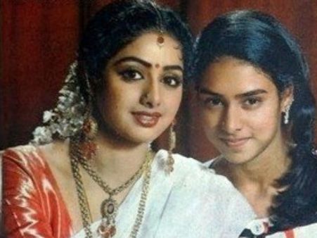 అందుకే శ్రీదేవి దుబాయ్‌లో ఒంటరిగా? మీడియా ముందుకు కీలక విషయాలో శ్రీదేవి సోదరి!