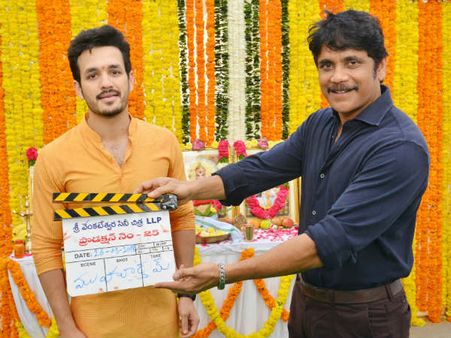 అఖిల్‌పై కింగ్‌ నాగార్జున క్లాప్‌.. వెంకీ అట్లూరి సినిమా ప్రారంభం..