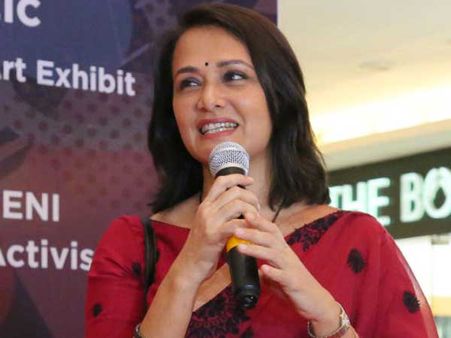 సైజ్‌జీరో ఫిగర్ లేదు.. జీవితాన్ని ఆస్వాదిస్తున్నా.. ప్రైవసీకి భంగం.. అమల ఘాటుగా లేఖ