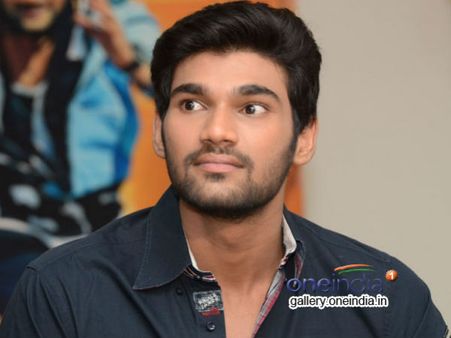 బెల్లంకొండ సినిమాలో బాలీవుడ్ నటుడు.. షాక్ అవ్వడం ఖాయం !