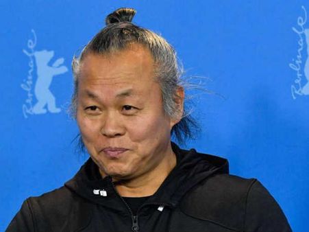 ఆ టాప్ డైరెక్టర్, టాప్ హీరో నన్ను రేప్ చేశారు: హీరోయిన్ సంచలన ఆరోపణ