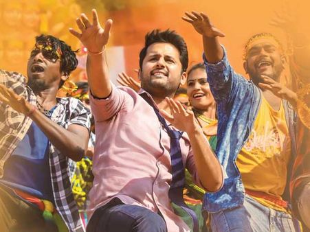 వీడియో : నితిన్ 'పెద్దపులి' పాటని హాలీవుడ్ సింగర్ ఎలా ఎంజాయ్ చేస్తున్నాడో చూశారా !