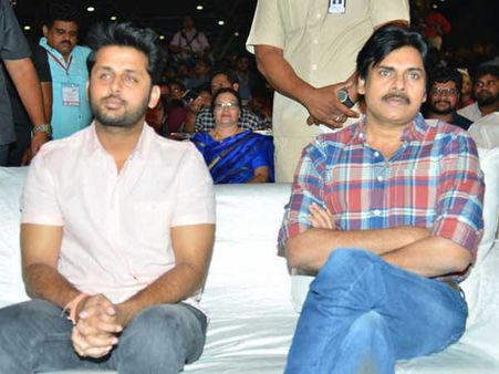 పవన్ కళ్యాణ్ ఉండరు, ఉన్నట్లే ఉంటుంది.. షాకింగ్ న్యూస్ చెప్పిన నితిన్!