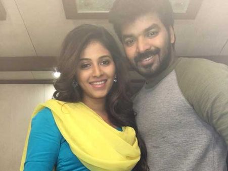 బాయ్ ఫ్రెండ్‌తో రొమాంటిక్ మూమెంట్.. బర్త్ డే విషెష్ చెప్పిన అంజలి!