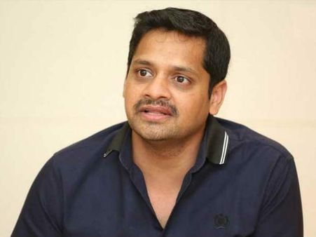 పవన్ కళ్యాణ్ కోసం బన్నీ వాసు.. మెగా ఫాన్స్ మీటింగ్, మేమేంటో చూపిస్తాం, పీఆర్పీని కూడా ఇలాగే!