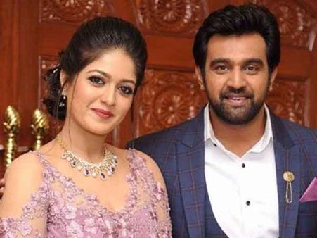 ఘనంగా మేఘనా రాజ్, చిరంజీవి సర్జా పెళ్లి.. సమంత, చైతూ మాదిరిగానే.. (వీడియో)