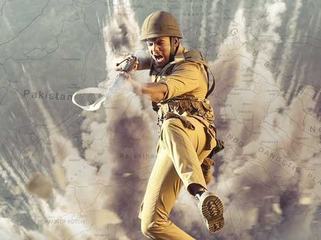 ‘మెహబూబా’ ట్రైలర్: రోమాలు నిక్కబొడిచేలా పూరి జగన్నాథ్ టేకింగ్