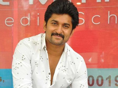 హిట్ కొడితే ఎవడూ పట్టించుకోవడం లేదు.. ఫ్లాప్ వస్తేనే న్యూస్ అవుతుందేమో..