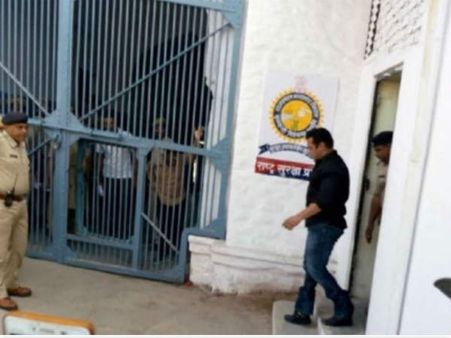 ఊచలు లెక్కపెట్టనున్న సల్మాన్.. ఈ రాత్రికి జైలులోనే..