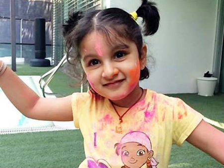 అరెరే ఇది కలలా ఉన్నదే.... మహేష్ బాబు కూతురు వీడియో వైరల్!