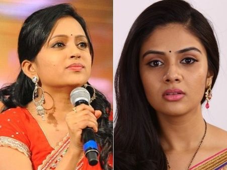 వాట్సాప్‌లో నా కాళ్లు పంపిస్తా.. అప్పుడు పట్టుకో.. శ్రీముఖిపై సుమ ఝలక్!