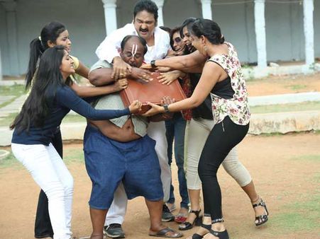 80 మంది కమెడియన్స్‌తో ‘ఊ.పె.కు.హ’