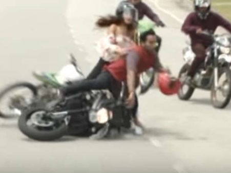 దారుణమైన గాయాలు: హీరో మంచు విష్ణు బైక్ యాక్సిడెంట్ వీడియో రిలీజ్