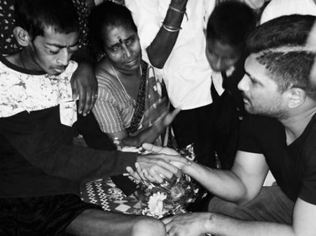 నా గుండె పగిలిపోయింది: అభిమాని మరణంపై అల్లు అర్జున్ ఆవేదన!