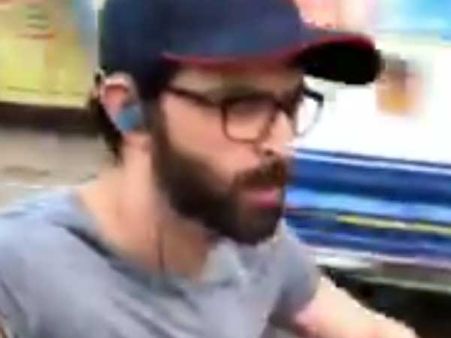 వీడియో: కేంద్ర మంత్రి ఛాలెంజ్‌కు హృతిక్ రోషన్ సై!