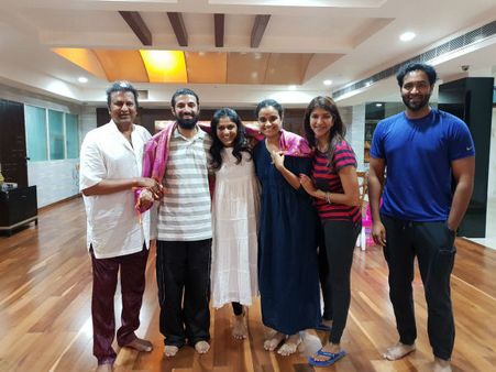 ‘మహానటి’ టీంను సత్కరించిన మంచు ఫ్యామిలీ