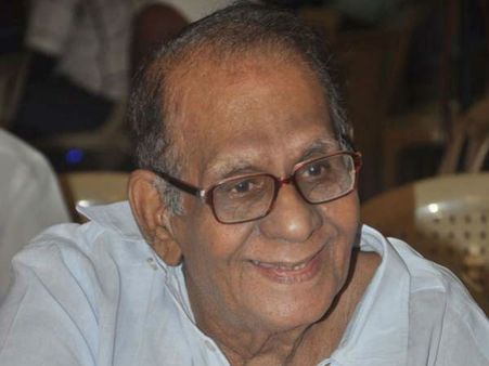 ప్రముఖ సినీ దర్శకుడు, నిర్మాత ముక్తా శ్రీనివాసన్ కన్నుమూత