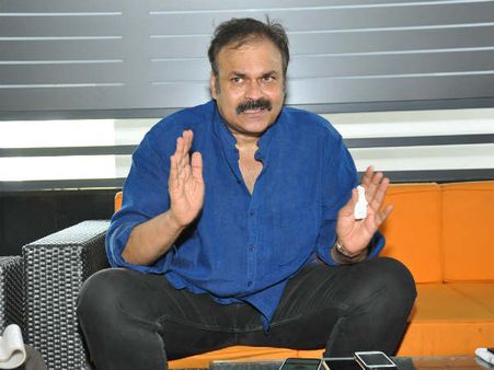 ఆరెంజ్‌ తర్వాత పీకల్లోతు కష్టాలు.. అన్నయ్య, పవన్ ఆదుకొన్నారు.. అరవింద్ వల్లే.. నాగబాబు