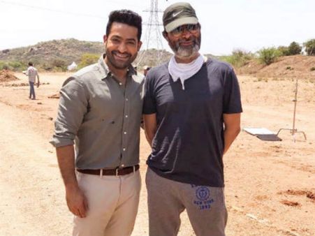 ఎన్టీఆర్, త్రివిక్రమ్ సినిమా టైటిల్ ఖరారు!