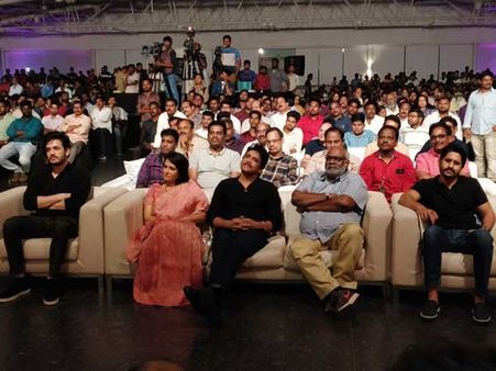 ఆఫీసర్ ప్రిరిలీజ్ లైవ్: నాగార్జున నాకు తండ్రి కాదు.. షాకిచ్చిన నాగచైతన్య