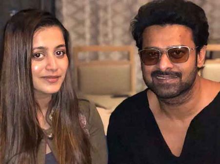 విలన్ భార్యపై ప్రేమను కురిపించిన ప్రభాస్.. డార్లింగ్‌పై ప్రశంసల వర్షం!